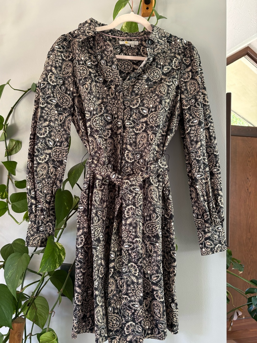 Boden Black and White Paisley Long-Sleeve Shirt Dress